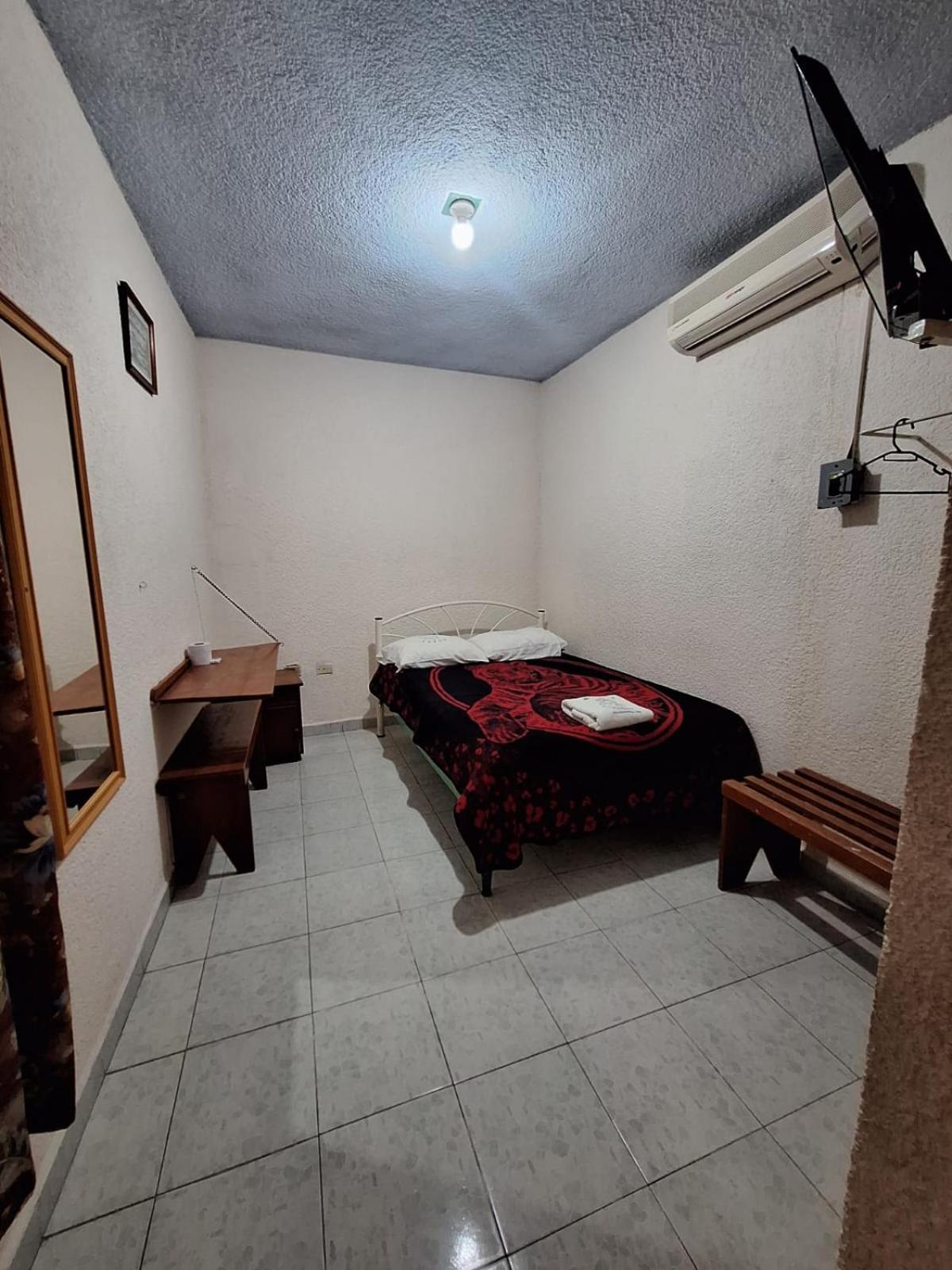 Hotel Carmelitas 42 Villahermosa Eksteriør bilde
